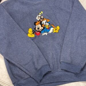 Vintage 90’s Disney Blue Sweatshirt w/ Mickey, Goofy & Donald size L fits like M